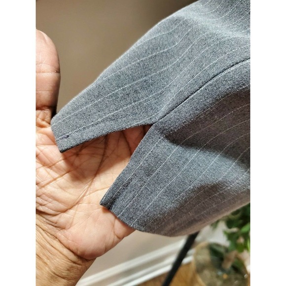 NewYork Clothing Women's Lined Gray Polyester Mid Rise Classic Bermuda Shorts 12 - Picture 7 of 11